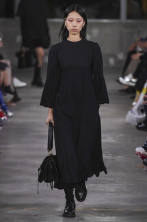 Valentino Pre-Fall 2019 collection / Valentino осень 2019