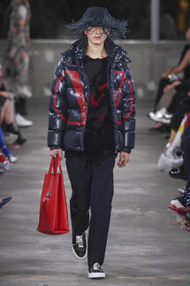 Valentino Pre-Fall 2019 collection / Valentino осень 2019