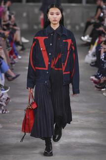 Valentino Pre-Fall 2019 collection / Valentino осень 2019