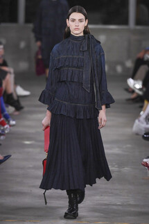 Valentino Pre-Fall 2019 collection / Valentino осень 2019