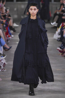 Valentino Pre-Fall 2019 collection / Valentino осень 2019