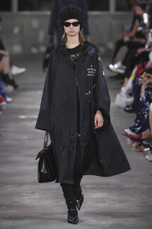 Valentino Pre-Fall 2019 collection / Valentino осень 2019