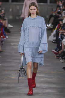 Valentino Pre-Fall 2019 collection / Valentino осень 2019