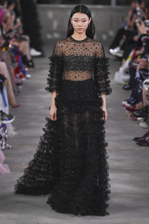 Valentino Pre-Fall 2019 collection / Valentino осень 2019