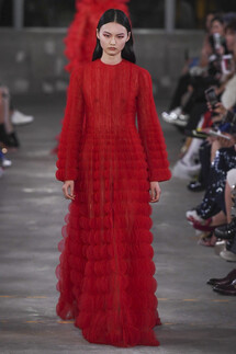 Valentino Pre-Fall 2019 collection / Valentino осень 2019