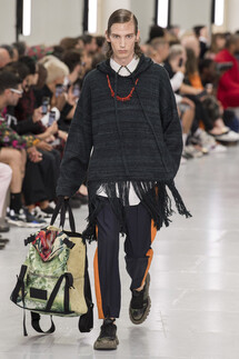 Valentino Spring 2020 Menswear Collection / Valentino весна- лето 2020 / Неделя моды: Париж