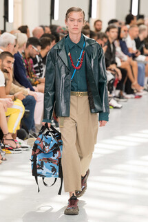 Valentino Spring 2020 Menswear Collection / Valentino весна- лето 2020 / Неделя моды: Париж