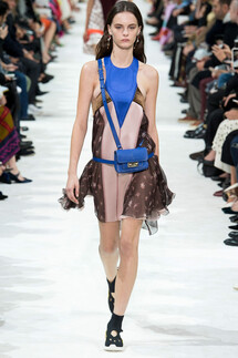 Valentino SPRING/SUMMER 2018 READY-TO-WEAR Valentino весна-лето 2018
