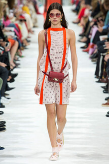 Valentino SPRING/SUMMER 2018 READY-TO-WEAR Valentino весна-лето 2018
