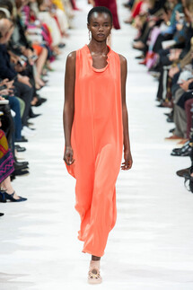 Valentino SPRING/SUMMER 2018 READY-TO-WEAR Valentino весна-лето 2018