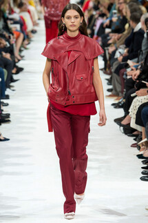 Valentino SPRING/SUMMER 2018 READY-TO-WEAR Valentino весна-лето 2018