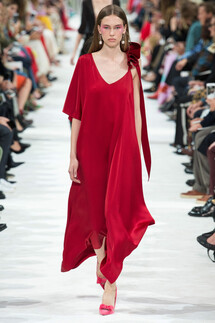 Valentino SPRING/SUMMER 2018 READY-TO-WEAR Valentino весна-лето 2018