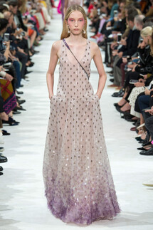 Valentino SPRING/SUMMER 2018 READY-TO-WEAR Valentino весна-лето 2018