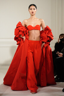 Valentino Couture Spring 2022 Collection / Valentino Couture весна-лето 2022