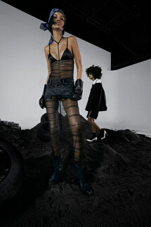 Vera Wang весна-лето 2022 / Vera Wang Spring 2022 Ready-to-Wear collection