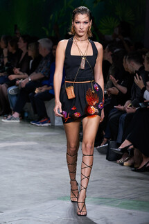 Versace Spring 2020 / Versace весна-лето 2020 / Неделя моды: Милан