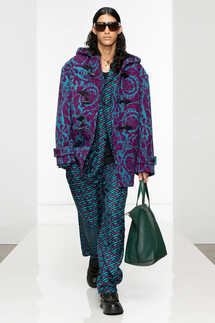 Versace Mens Fall 2022 Collection / Versace Mens осень-зима 2022/2023