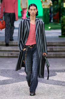 Versace Menswear Spring 2023 / Versace мужская коллекция весна-лето 2023