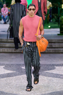 Versace Menswear Spring 2023 / Versace мужская коллекция весна-лето 2023
