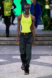 Versace Menswear Spring 2023 / Versace мужская коллекция весна-лето 2023