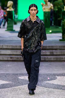 Versace Menswear Spring 2023 / Versace мужская коллекция весна-лето 2023
