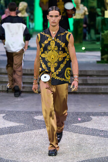 Versace Menswear Spring 2023 / Versace мужская коллекция весна-лето 2023
