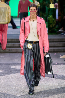 Versace Menswear Spring 2023 / Versace мужская коллекция весна-лето 2023
