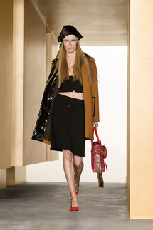 Versace Fall-Winter 2021 Ready-to-Wear Collection / Коллекция Versace осень-зима 2021