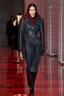 Versace Fall 2022 Collection / Versace осень-зима 2022