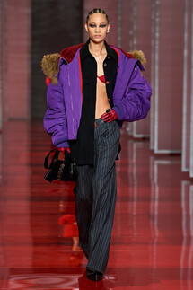 Versace Fall 2022 Collection / Versace осень-зима 2022