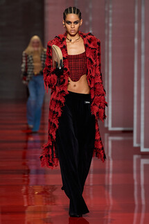 Versace Fall 2022 Collection / Versace осень-зима 2022