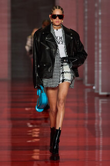 Versace Fall 2022 Collection / Versace осень-зима 2022