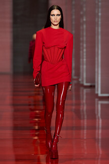 Versace Fall 2022 Collection / Versace осень-зима 2022