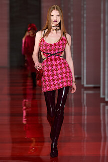 Versace Fall 2022 Collection / Versace осень-зима 2022