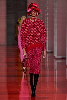 Versace Fall 2022 Collection / Versace осень-зима 2022