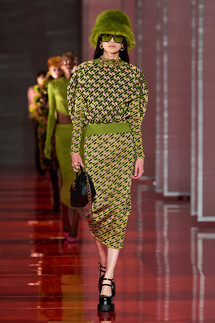 Versace Fall 2022 Collection / Versace осень-зима 2022