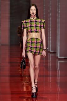 Versace Fall 2022 Collection / Versace осень-зима 2022