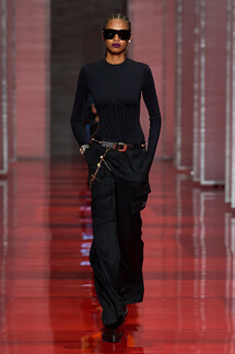 Versace Fall 2022 Collection / Versace осень-зима 2022