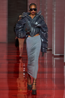 Versace Fall 2022 Collection / Versace осень-зима 2022