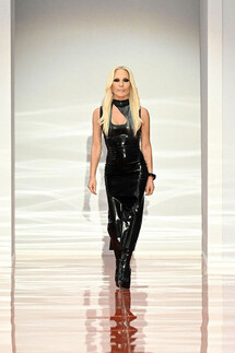 Versace Fall 2022 Collection / Versace осень-зима 2022