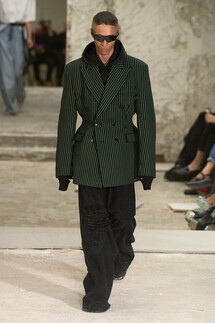Vetements коллекция весна-лето 2023 / Vetements Spring 2023