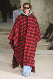 Vetements коллекция весна-лето 2023 / Vetements Spring 2023
