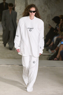 Vetements коллекция весна-лето 2023 / Vetements Spring 2023