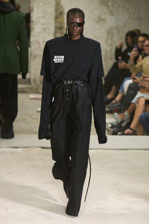 Vetements коллекция весна-лето 2023 / Vetements Spring 2023