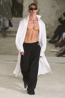 Vetements коллекция весна-лето 2023 / Vetements Spring 2023
