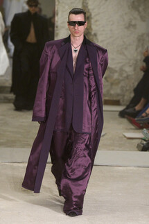 Vetements коллекция весна-лето 2023 / Vetements Spring 2023