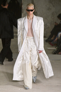 Vetements коллекция весна-лето 2023 / Vetements Spring 2023