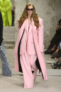 Vetements коллекция весна-лето 2023 / Vetements Spring 2023
