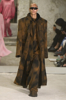 Vetements коллекция весна-лето 2023 / Vetements Spring 2023