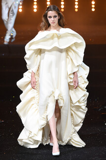 Viktor & Rolf Maison Fall 2018 Couture Collection / Виктор и Рольф Осень 2018 Кутюр коллекция